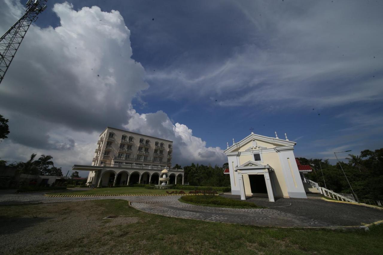 Via Appia Tagaytay Hotel Tagaytay City Exterior photo