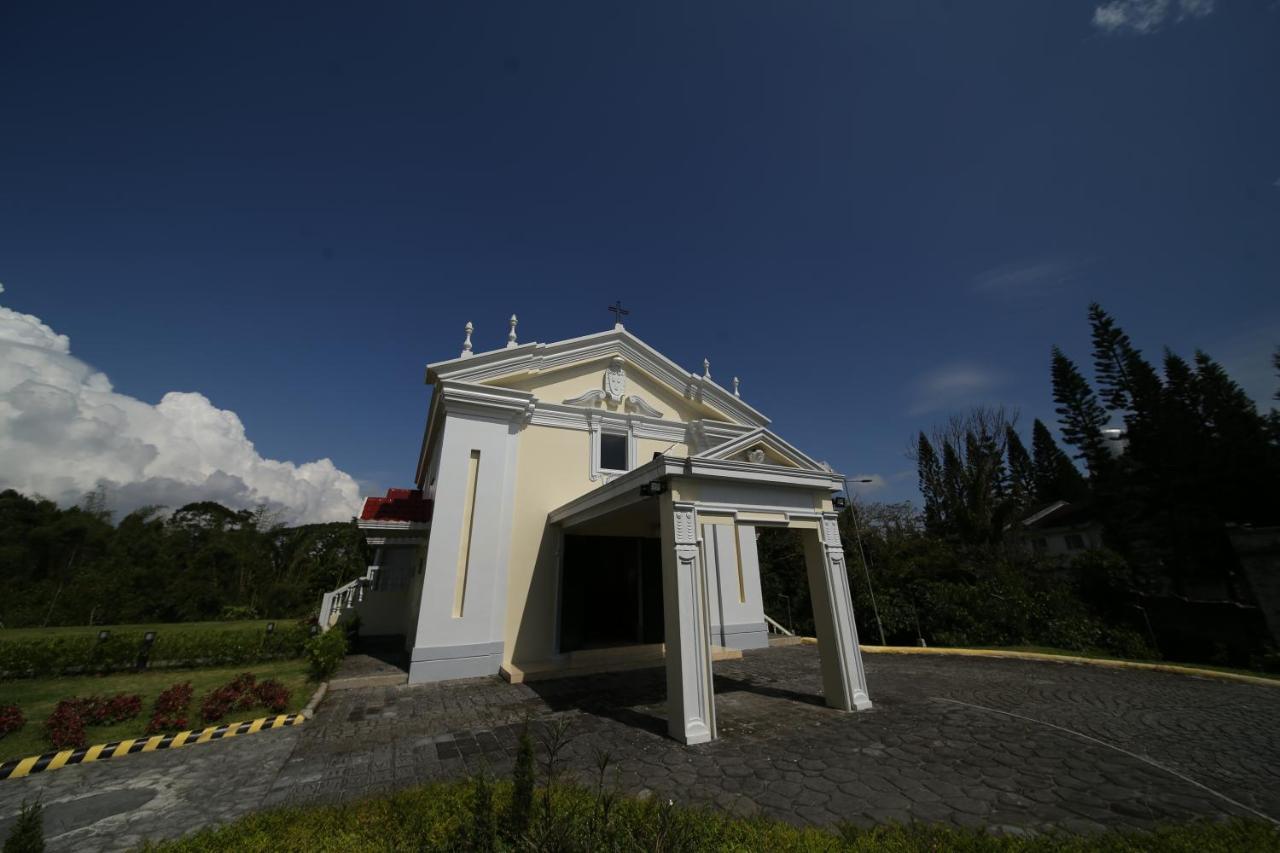 Via Appia Tagaytay Hotel Tagaytay City Exterior photo